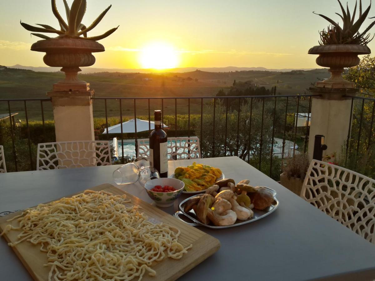 Villa La Valiana - Full Estate In Montepulciano - Heated Pool Valiano Exteriör bild