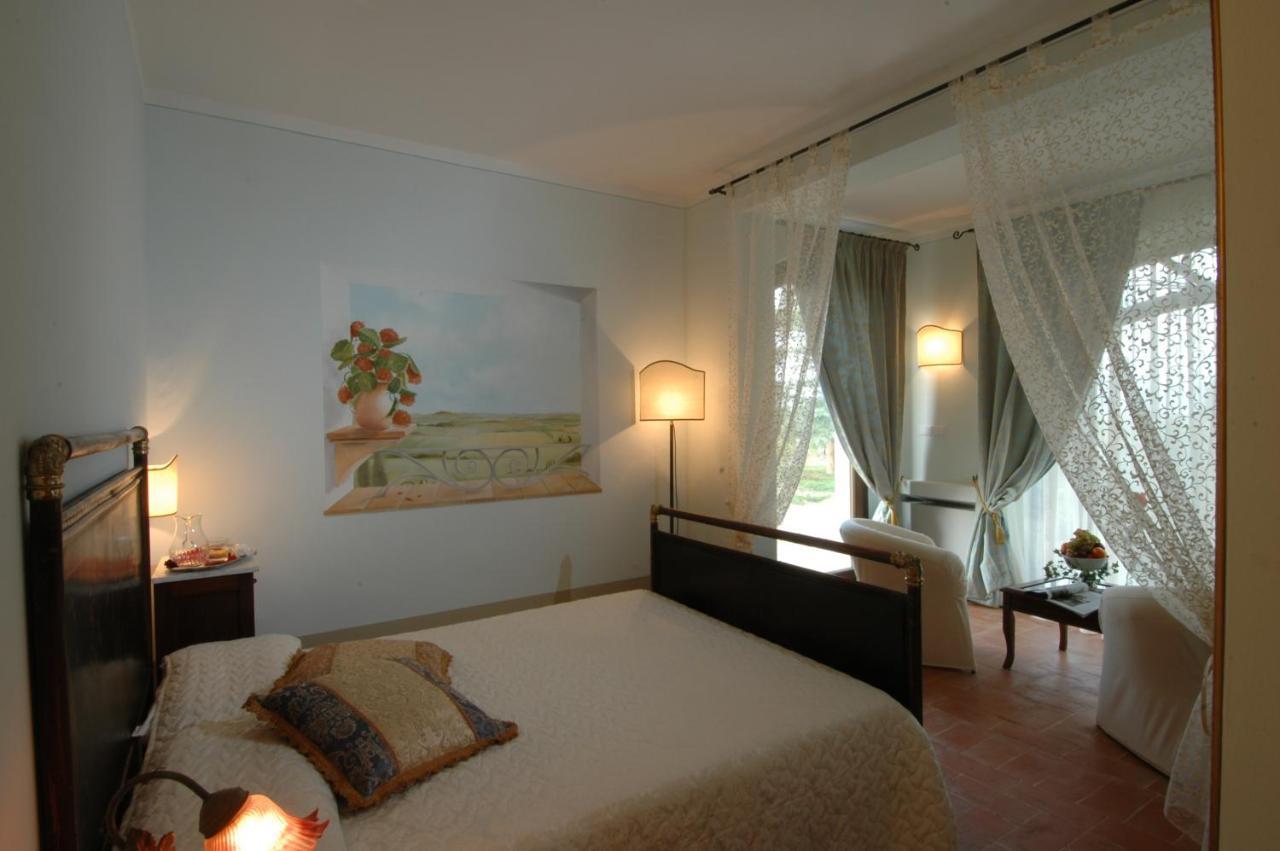 Villa La Valiana - Full Estate In Montepulciano - Heated Pool Valiano Exteriör bild